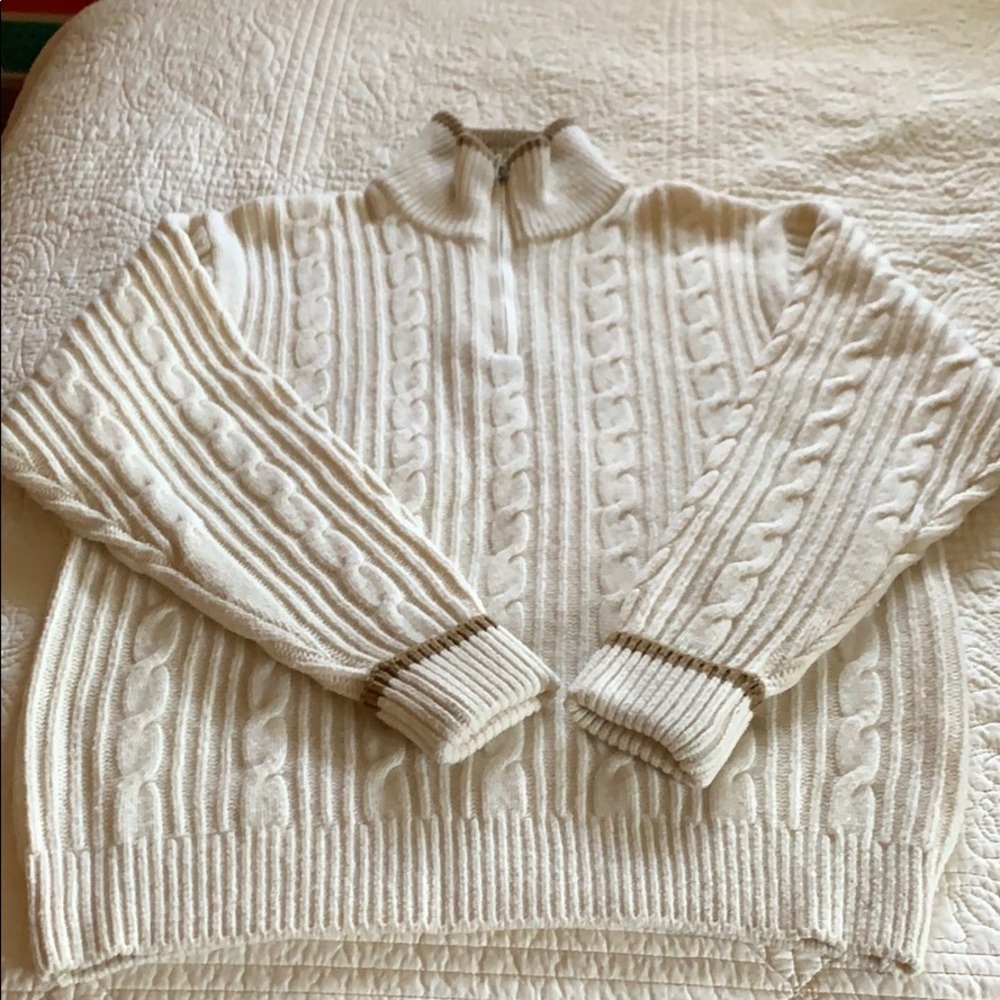 Men’s pull over half zip sweater